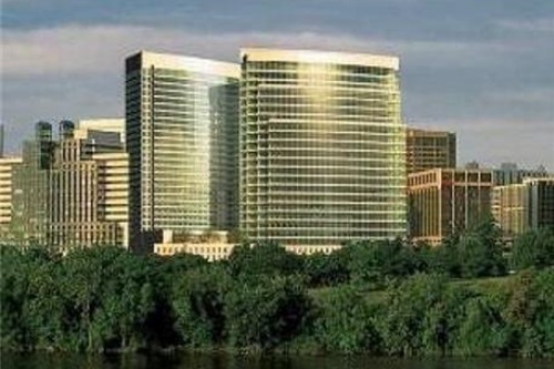 Palomar Arlington Hotel 001